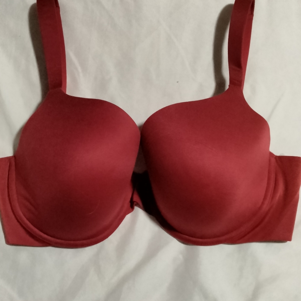 Apple Red Bra